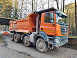 Tatra u stanice PHM